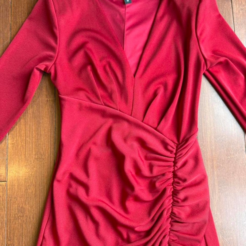 Express Red Ruched Bodycon Dress - Picture 2 of 8